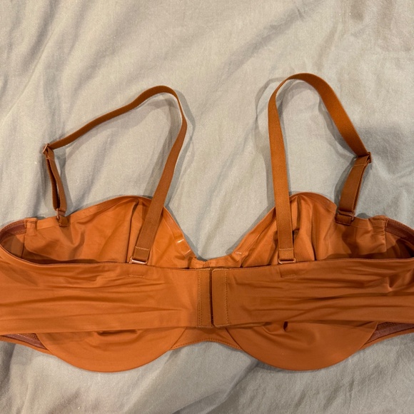 Skims strapless bra - Picture 3 of 5